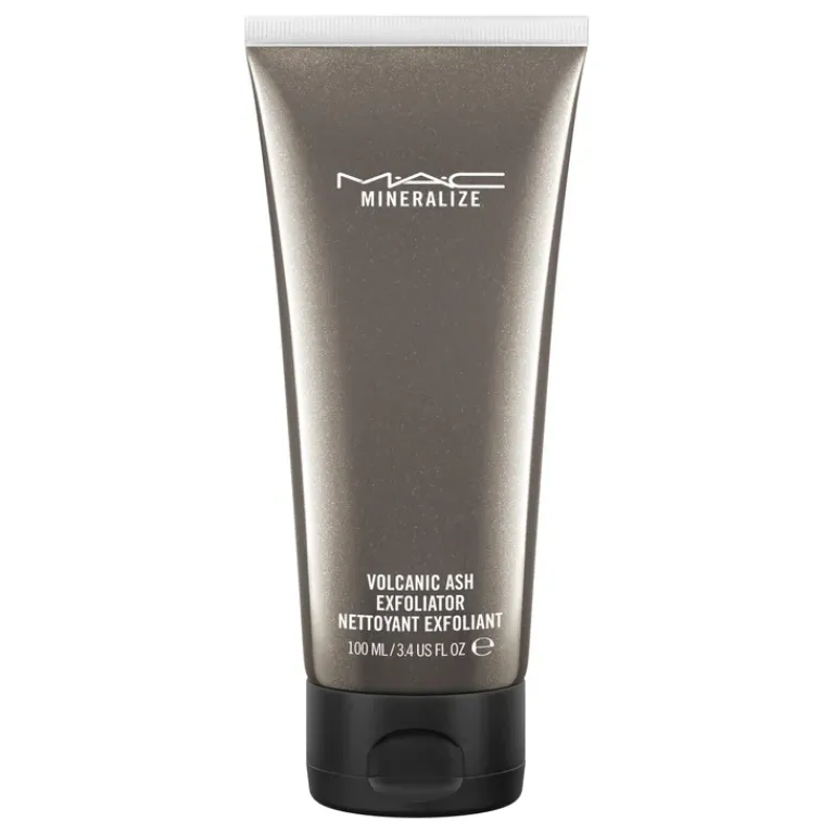 MAC Gezichtsreiniging|Mineralize Volcanic Ash Exfoliator