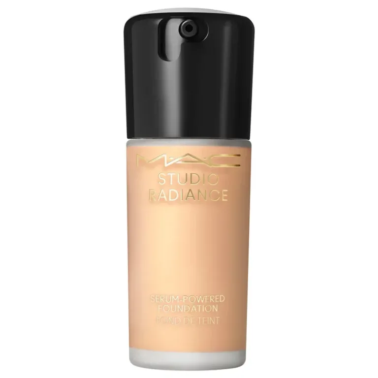 MAC Foundation|Studio Radiance Serum-Powered Foundation NC20